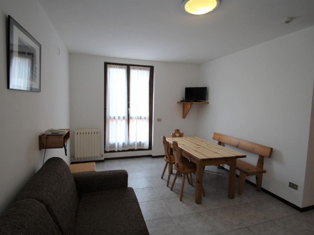 Apartment Lembondel-4 By Interhome Tiarno di Sotto Kültér fotó